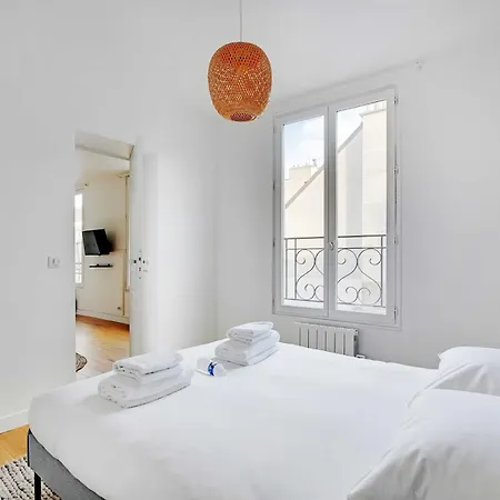 Modern Flat 2p In The Heart Of Marais Appartamento *